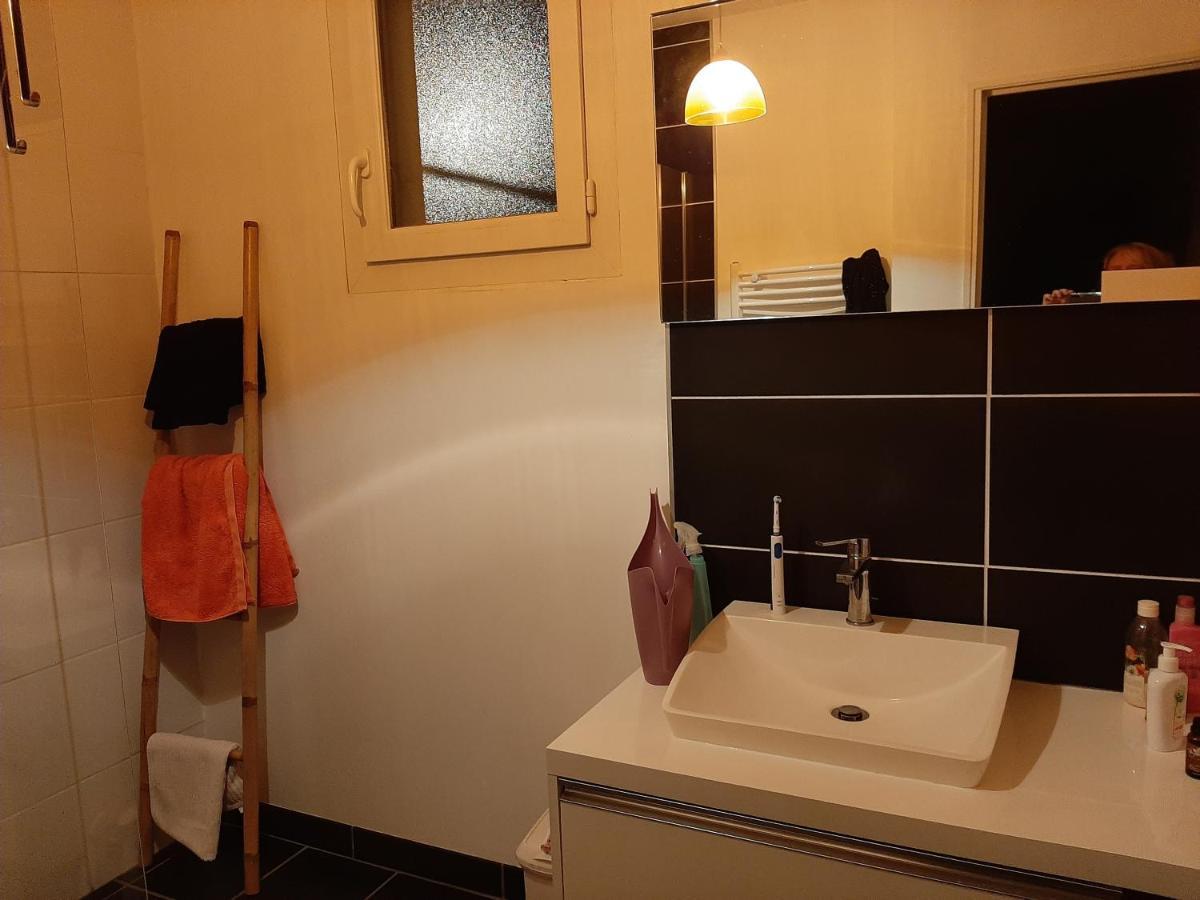Chambre Chez L'Habitant 圣瓦利耶 外观 照片